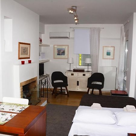 Kalavrita Luxurious Apartments Dış mekan fotoğraf